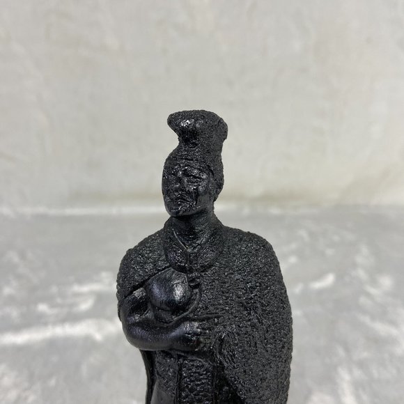 Vintage King Kamehameha Hawaii Tourist Souvenir 1960's collection Lava Poly Art - Picture 3 of 15